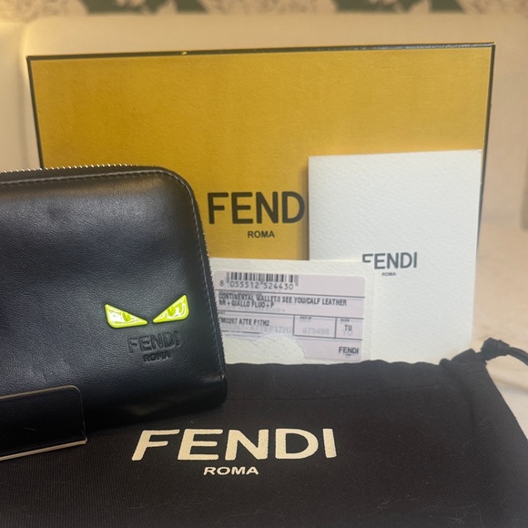 Fendi Monster Looking At You Black Leather Zippy Wallet Authentic Full Inclusion - Picture 2 of 10